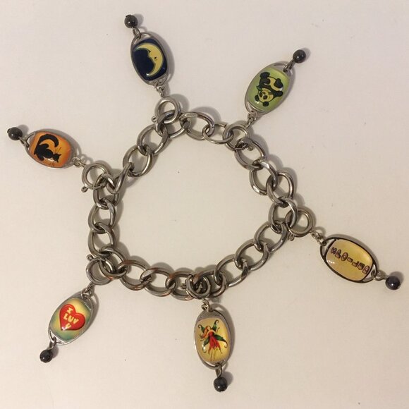 6 Charms Bracelet Silvertone Metal Link Chain Spoiled Bear Cat Moon I Luv U Bead - Picture 1 of 8